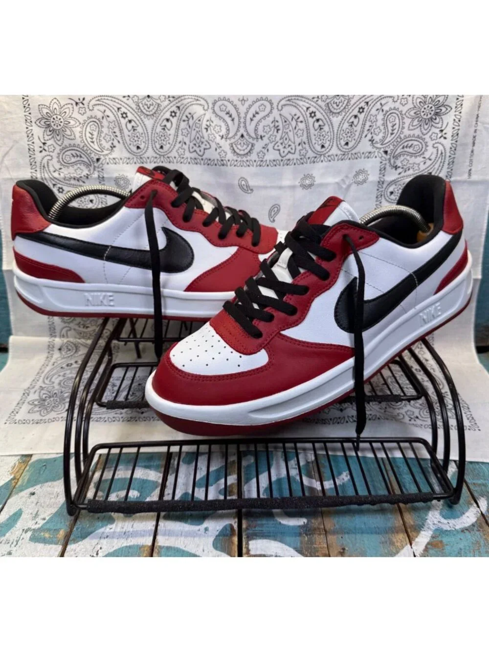 VTG 2003 Nike Ace 83 Chicago Bulls/Mcenroe Men 14 142083-105 Worm 1X